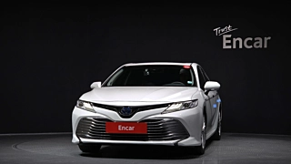 TOYOTA CAMRY XV70 2018