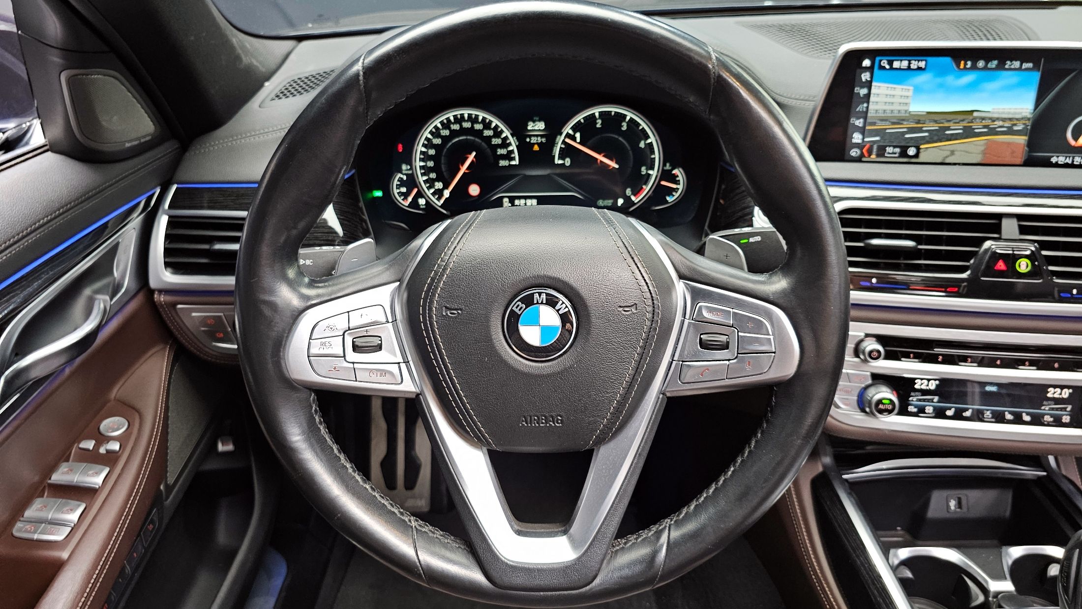 BMW 7-SERIES G11 2017