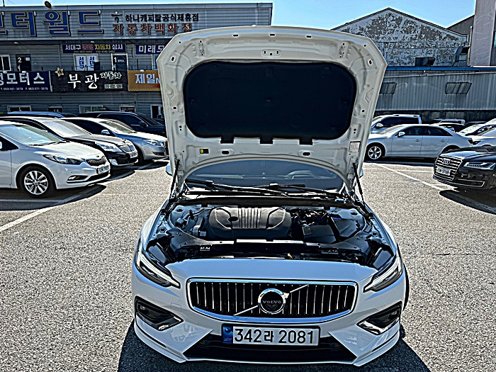 VOLVO S60 2022