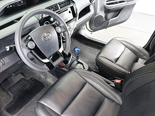 TOYOTA PRIUS C 2018