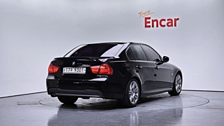 BMW 3-SERIES E90 2011