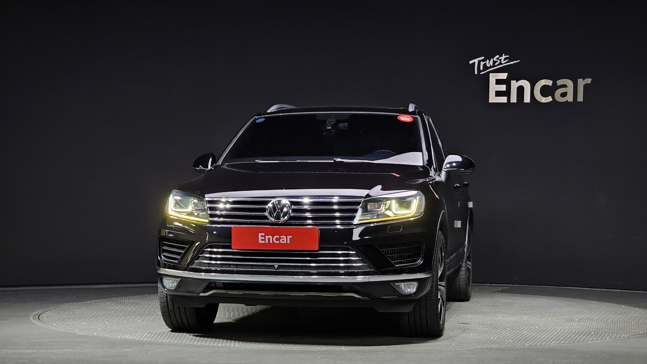 VOLKSWAGEN TOUAREG 2015