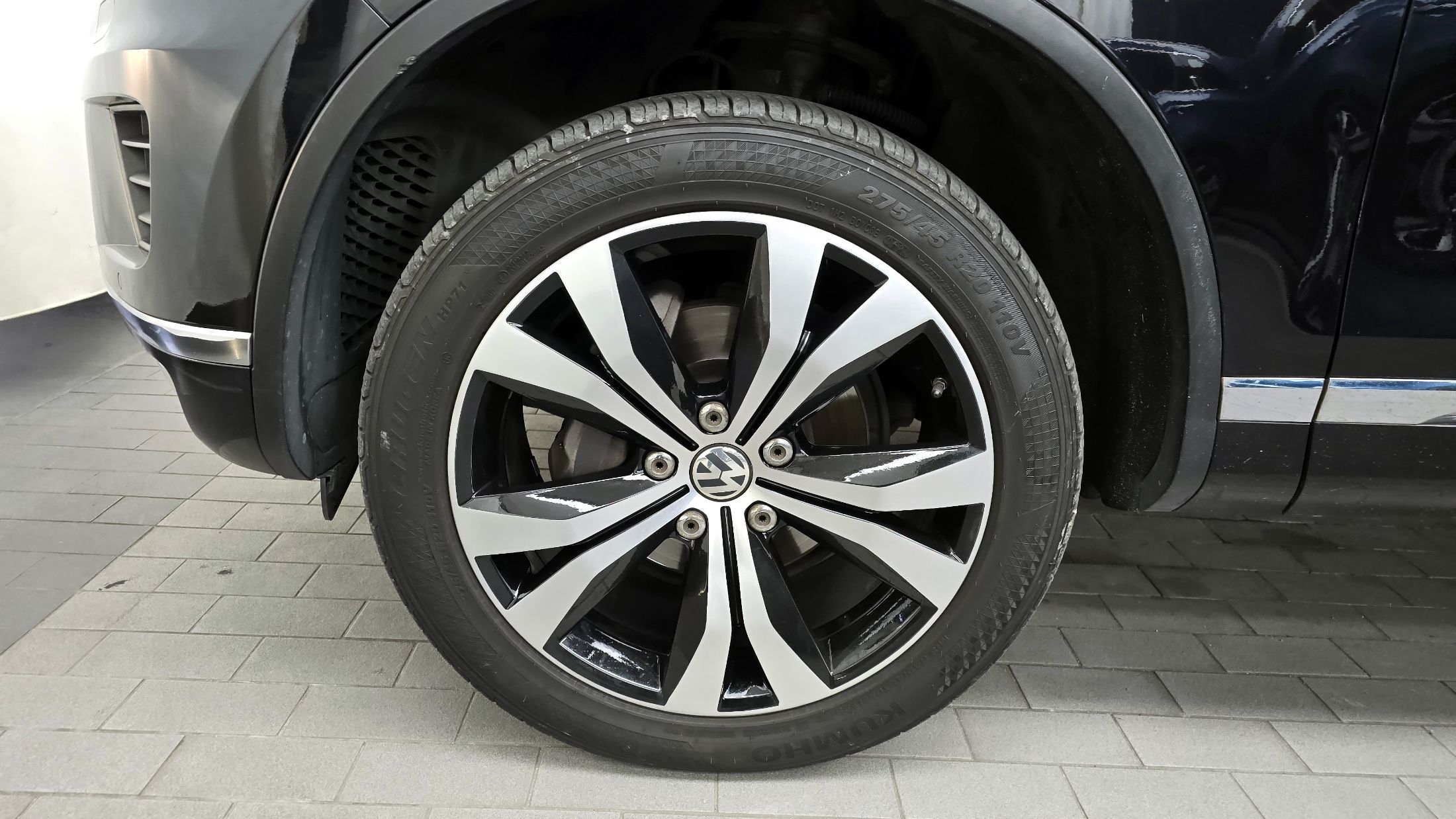 VOLKSWAGEN TOUAREG 2015