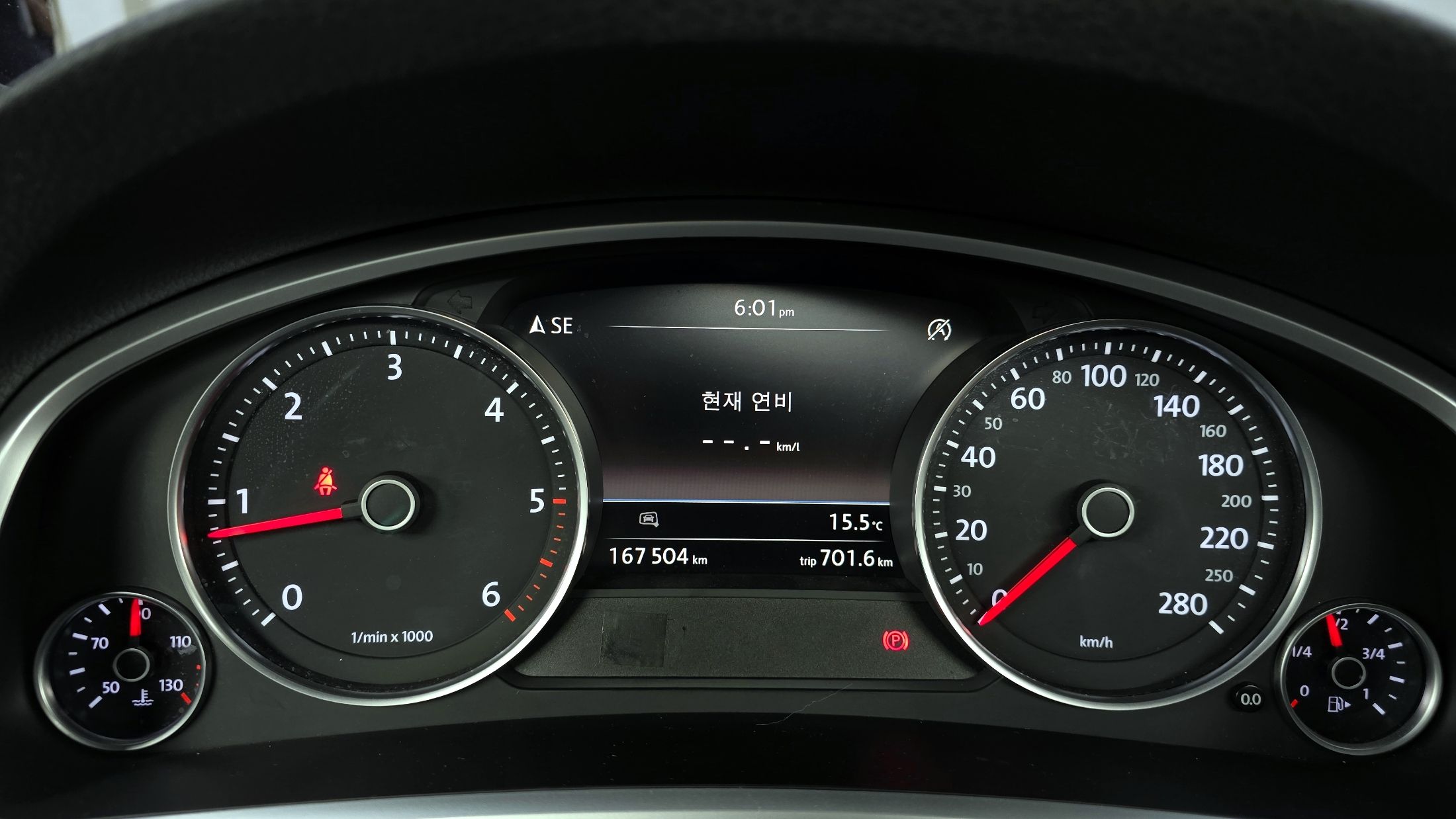 VOLKSWAGEN TOUAREG 2015