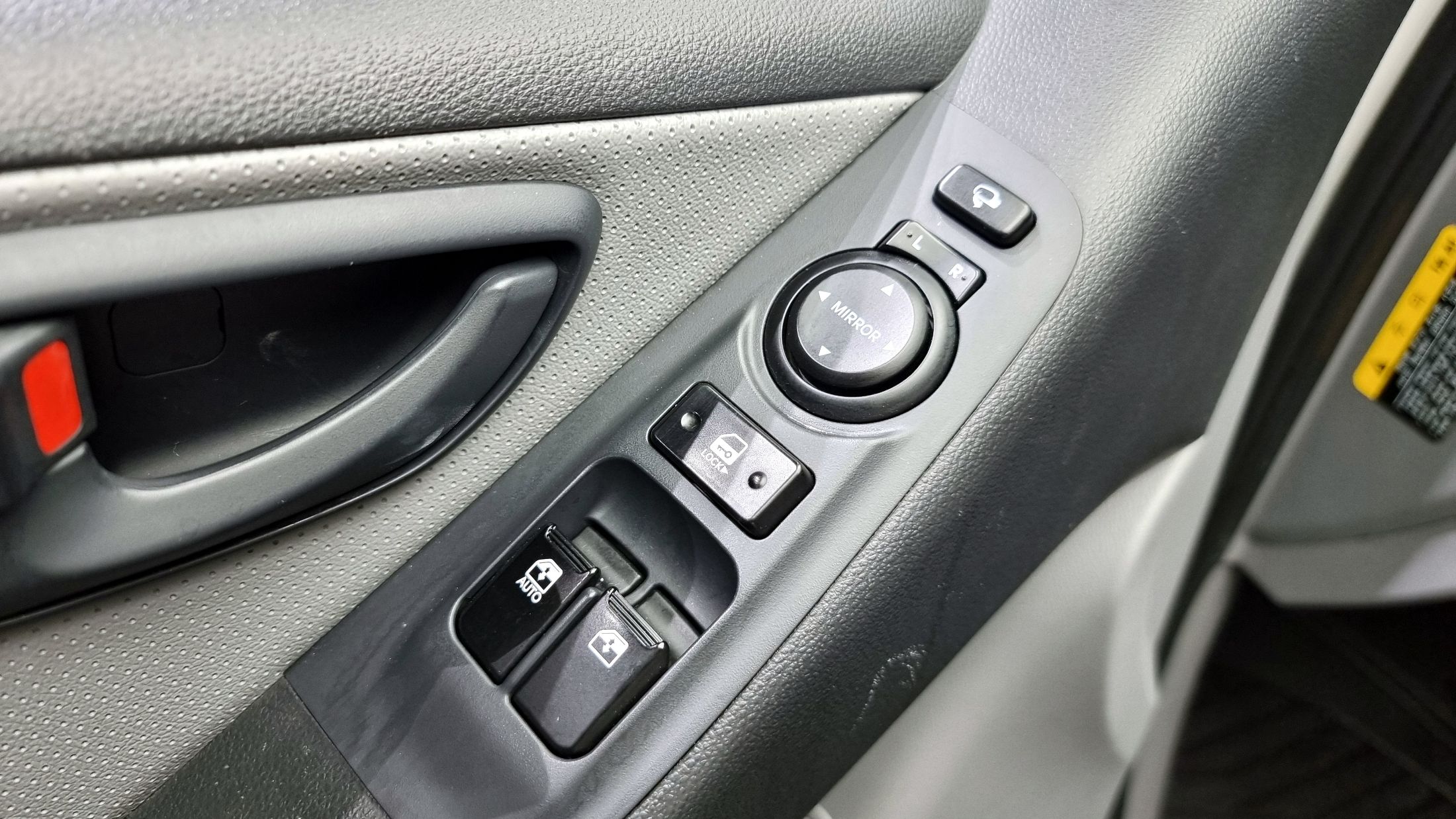 HYUNDAI STAREX GRAND 2019