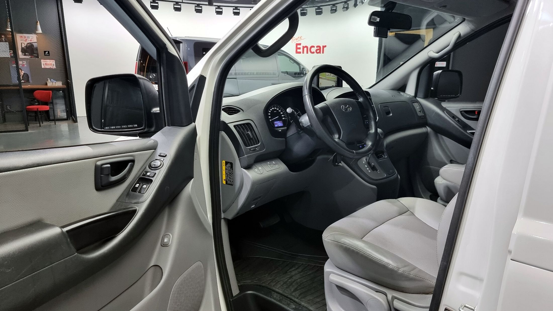 HYUNDAI STAREX GRAND 2019