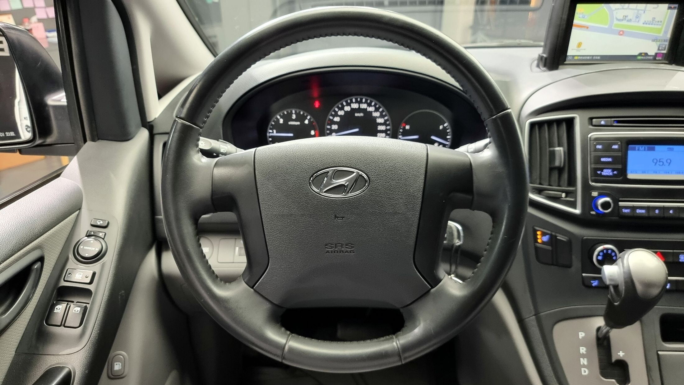 HYUNDAI STAREX GRAND 2019