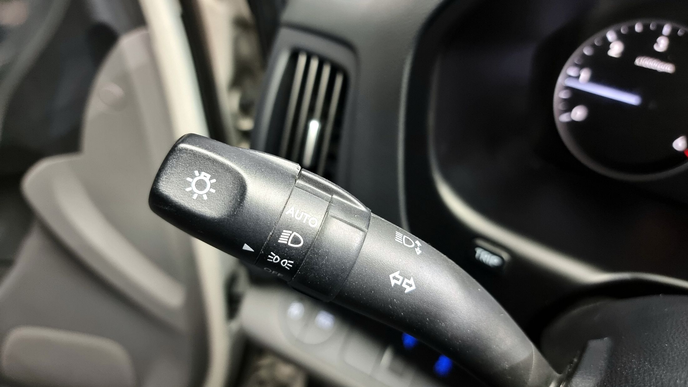 HYUNDAI STAREX GRAND 2019