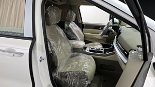 KIA CARNIVAL 2025