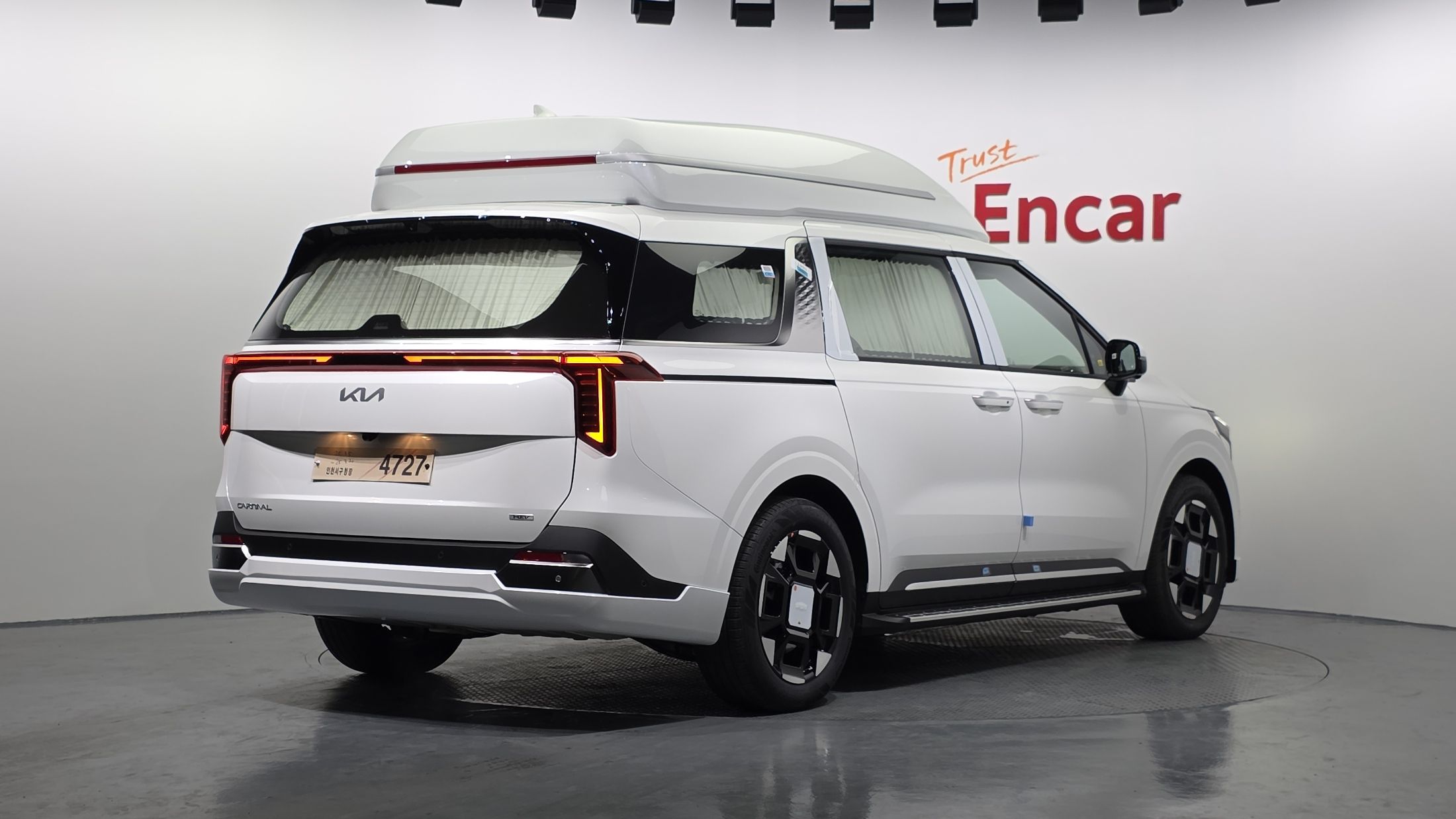 KIA CARNIVAL 2025