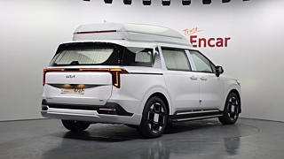 KIA CARNIVAL 2025