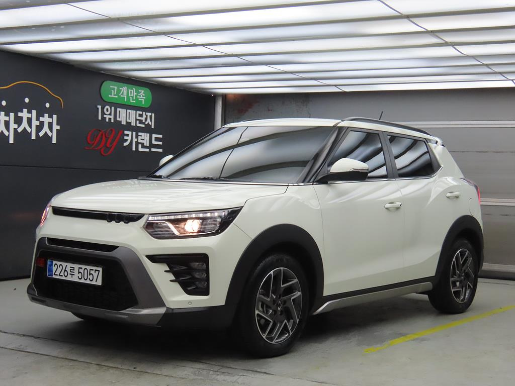 SSANGYONG TIVOLI 2023