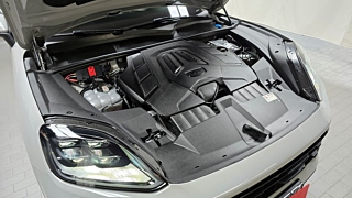 PORSCHE CAYENNE PO536 2024