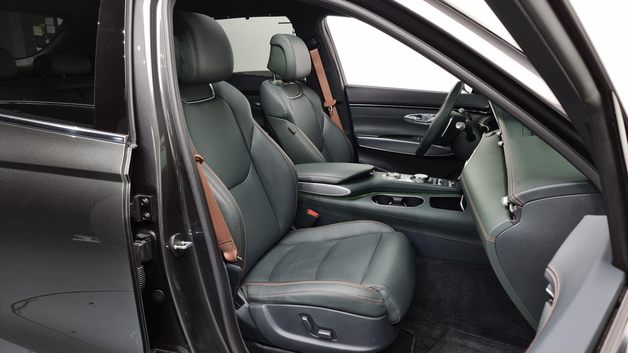 GENESIS GV70 2023