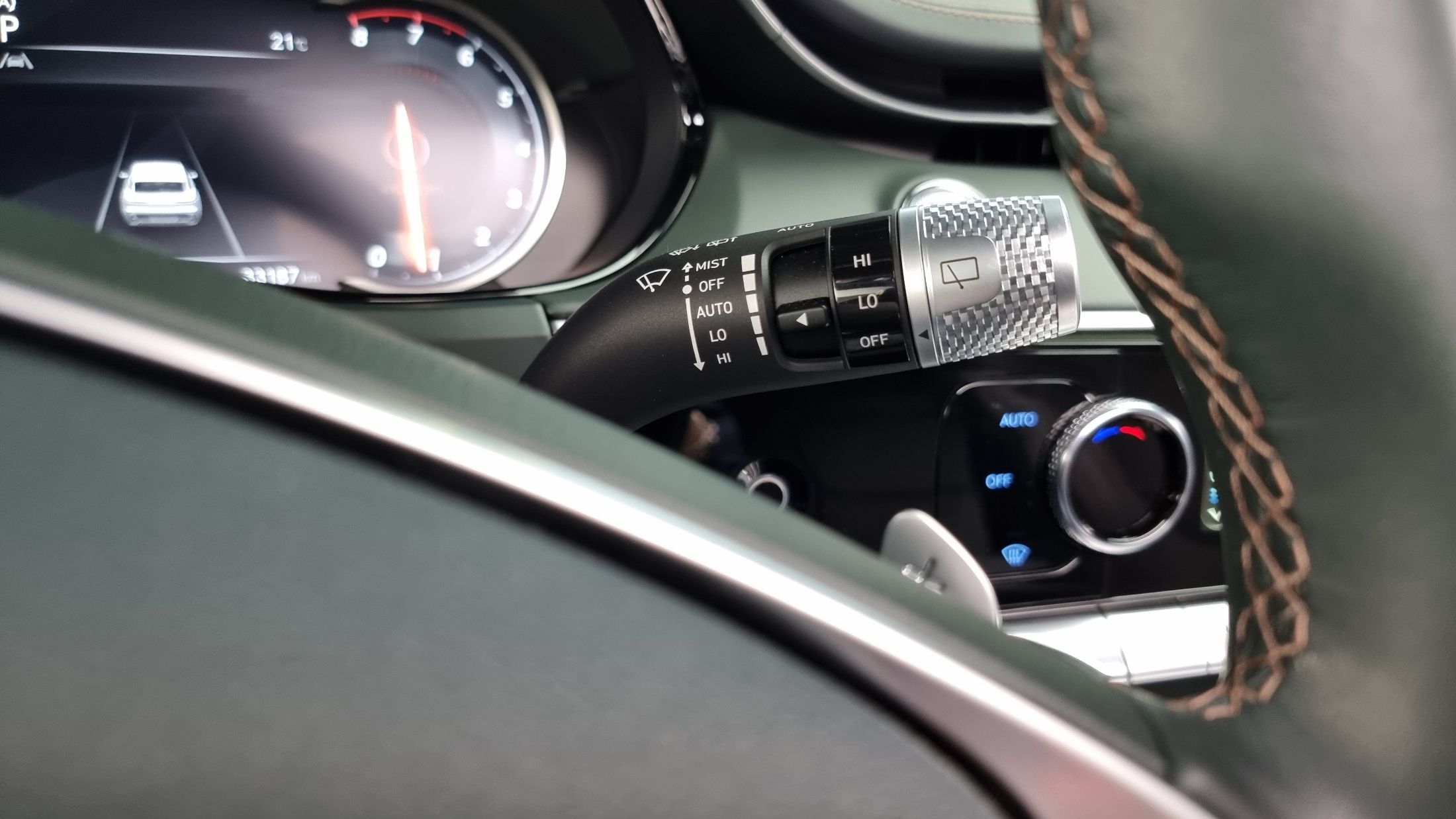 GENESIS GV70 2023