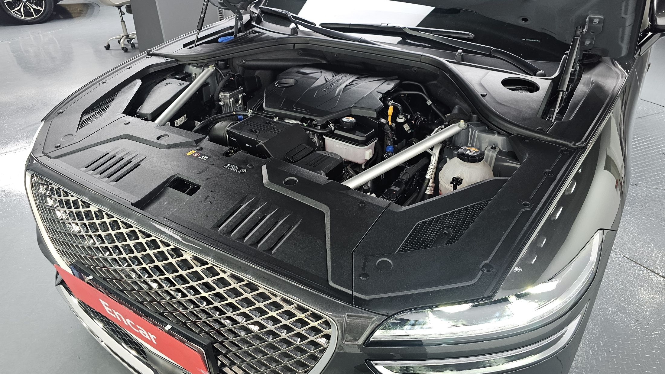 GENESIS GV70 2023