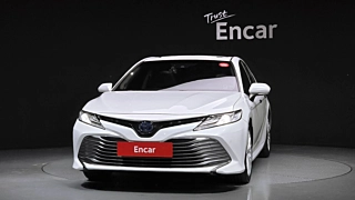 TOYOTA CAMRY XV70 2018