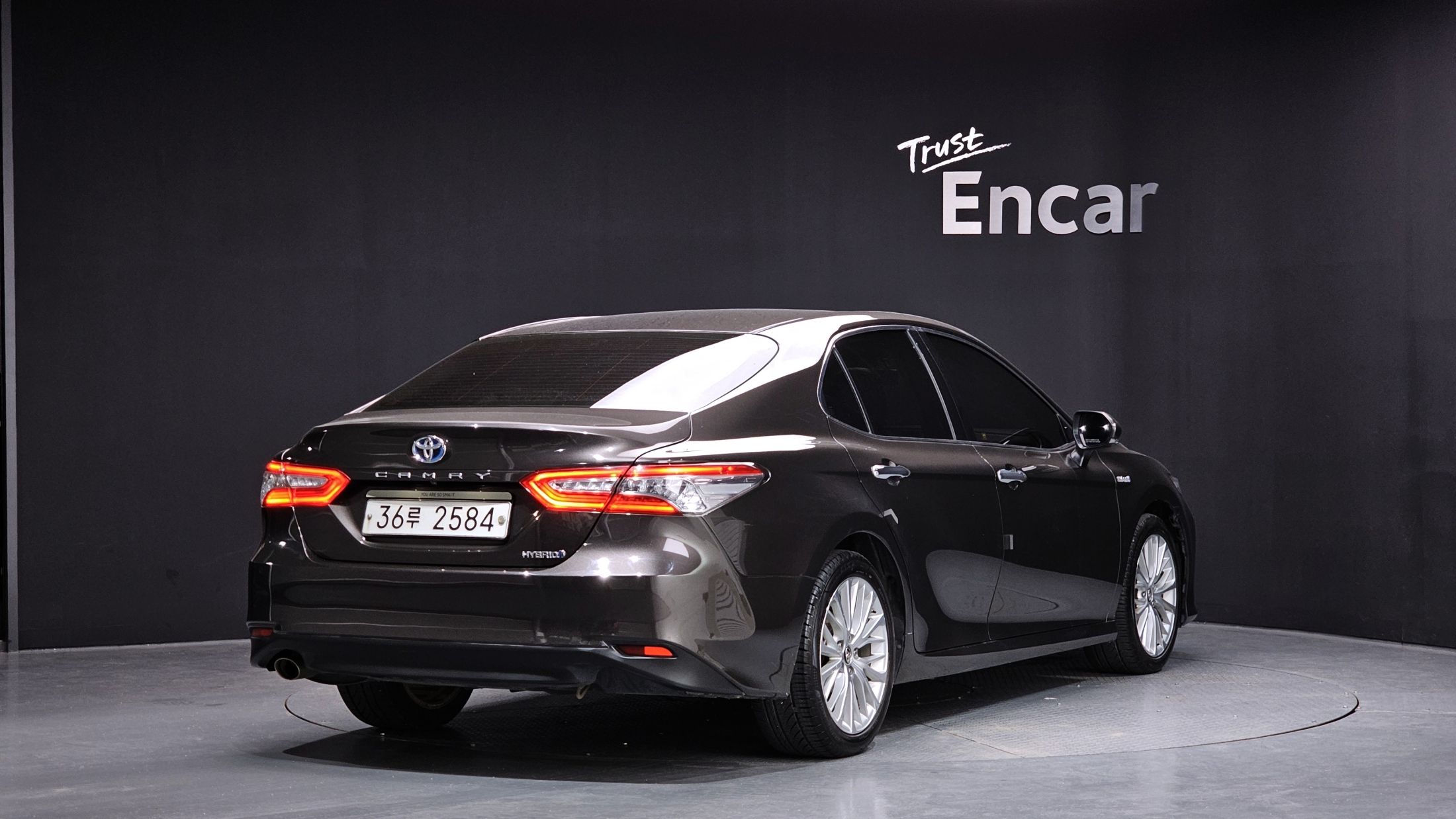 TOYOTA CAMRY XV70 2018