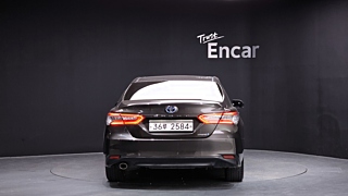 TOYOTA CAMRY XV70 2018