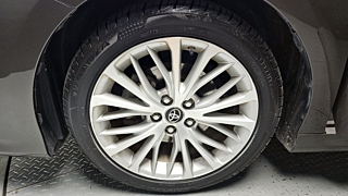 TOYOTA CAMRY XV70 2018