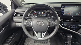 TOYOTA CAMRY XV70 2021