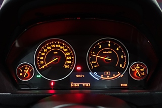 BMW 3-SERIES F30 2016