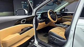 KIA CARNIVAL 2021