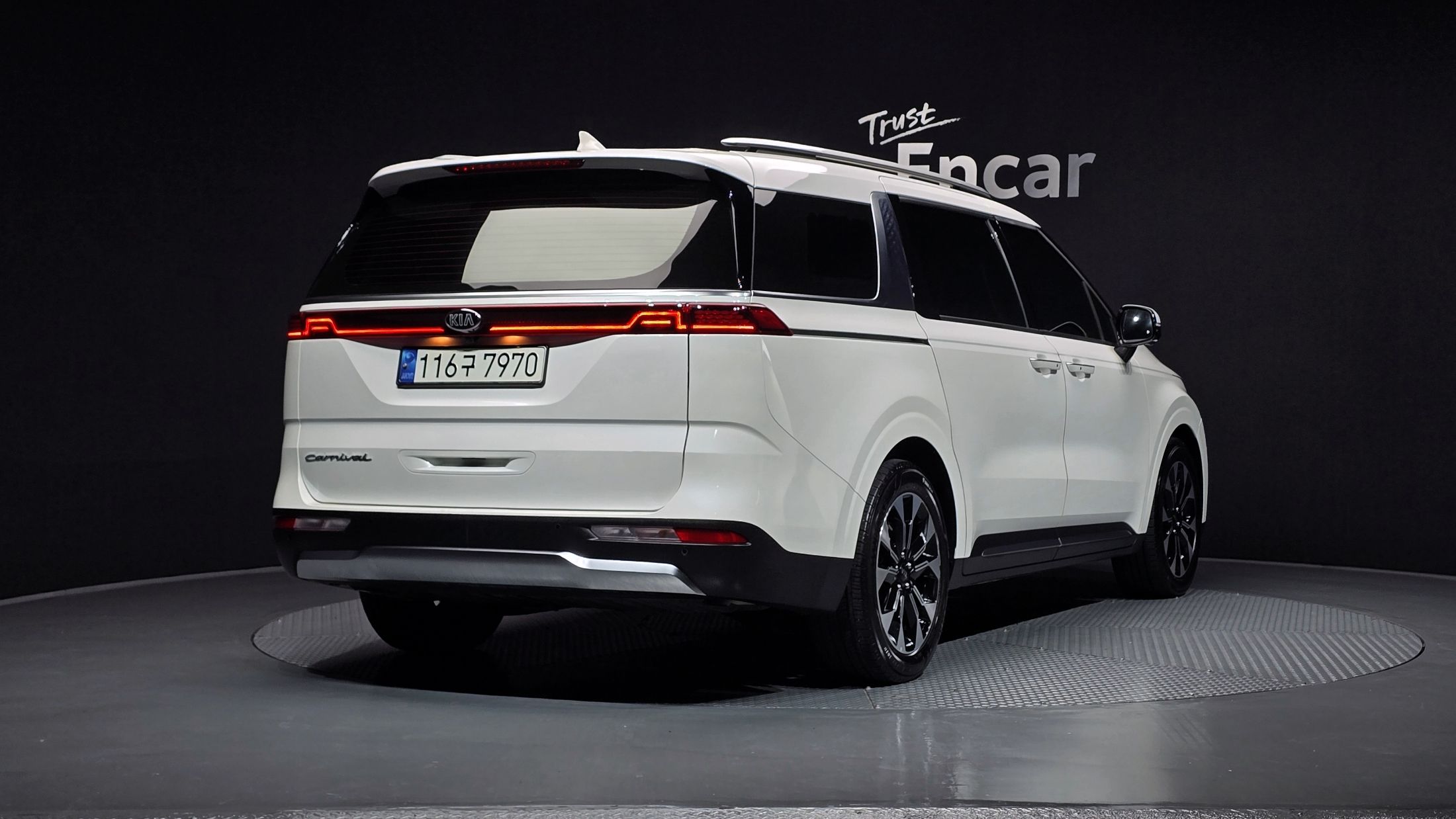 KIA CARNIVAL 2021