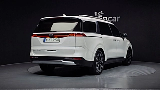 KIA CARNIVAL 2021