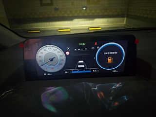 HYUNDAI STARIA 2025