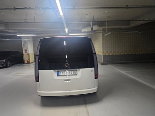 HYUNDAI STARIA 2025
