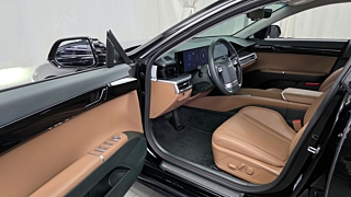 HYUNDAI GRANDEUR HYBRID GN7 2024