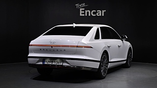 HYUNDAI GRANDEUR GN7 2023