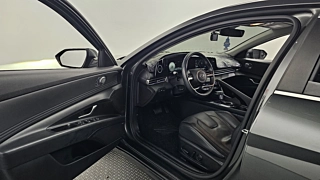 HYUNDAI AVANTE CN7 2021
