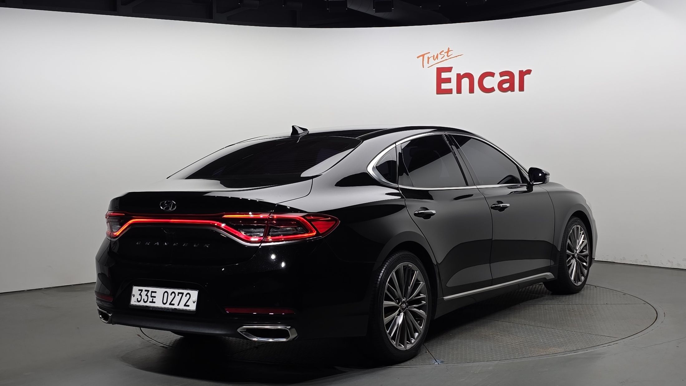 HYUNDAI GRANDEUR IG 2017