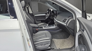 AUDI Q5 FY 2022