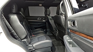 FORD EXPLORER 2018
