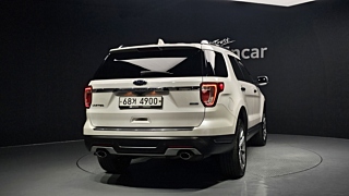 FORD EXPLORER 2018