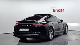 PORSCHE PANAMERA 971 2019