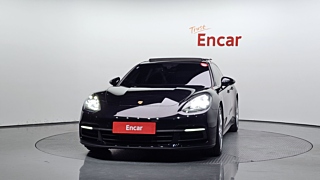 PORSCHE PANAMERA 971 2019