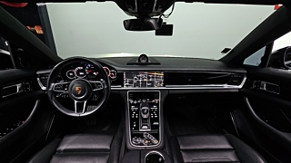 PORSCHE PANAMERA 971 2019