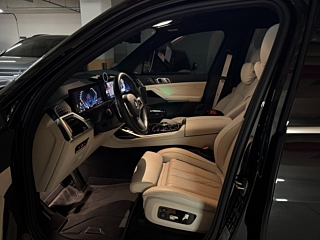 BMW X7 G07 2024