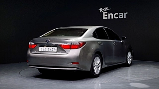 LEXUS ES300H 2015