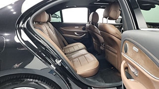 MERCEDES BENZ E-CLASS W213 2021