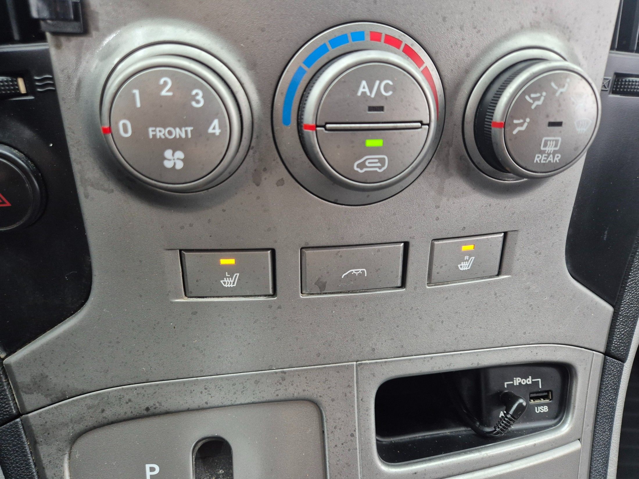 HYUNDAI STAREX GRAND 2011