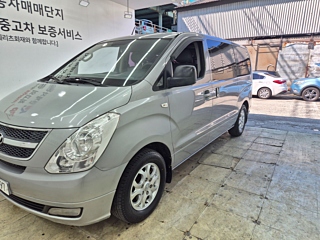 HYUNDAI STAREX GRAND 2011