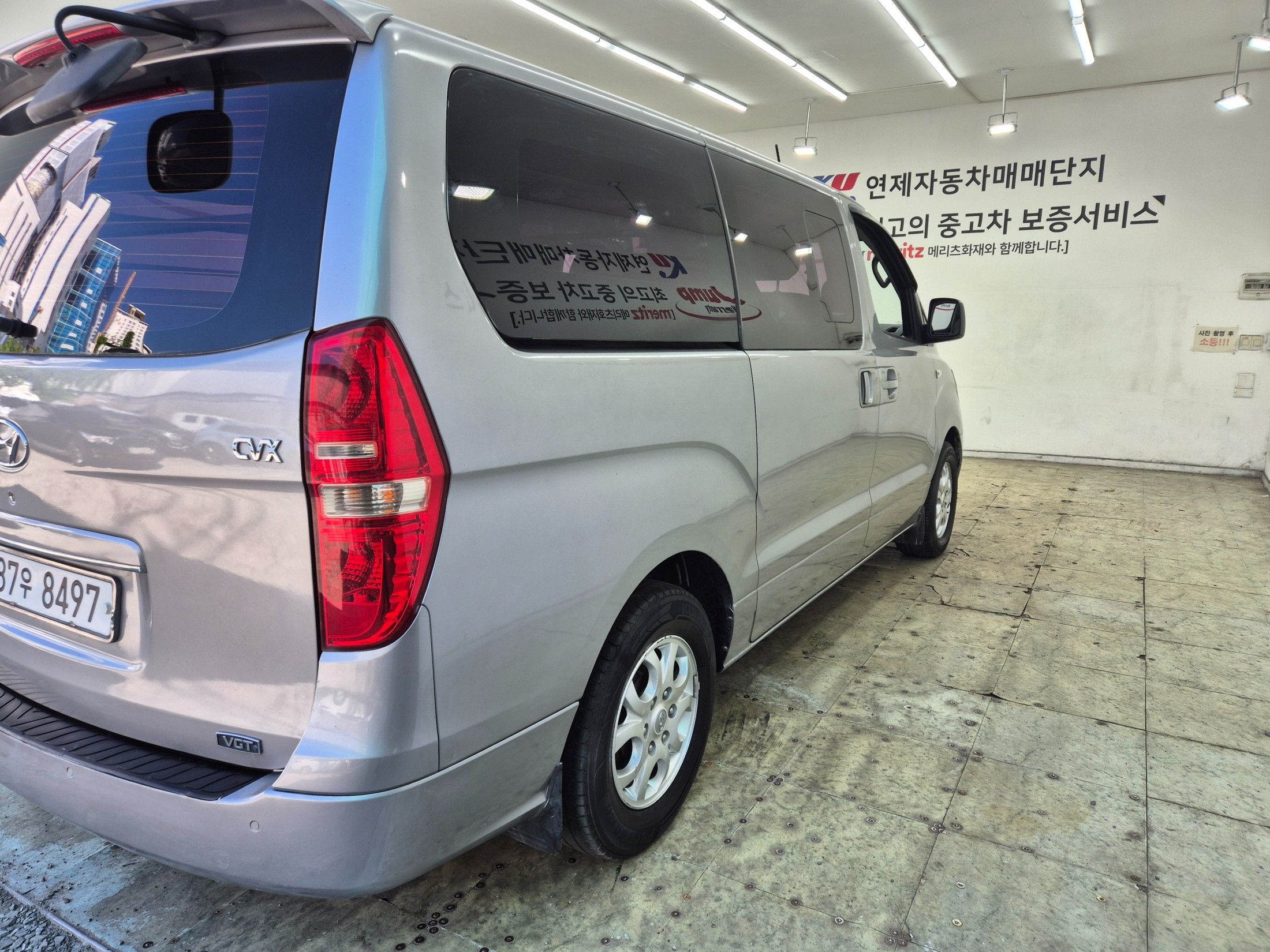 HYUNDAI STAREX GRAND 2011