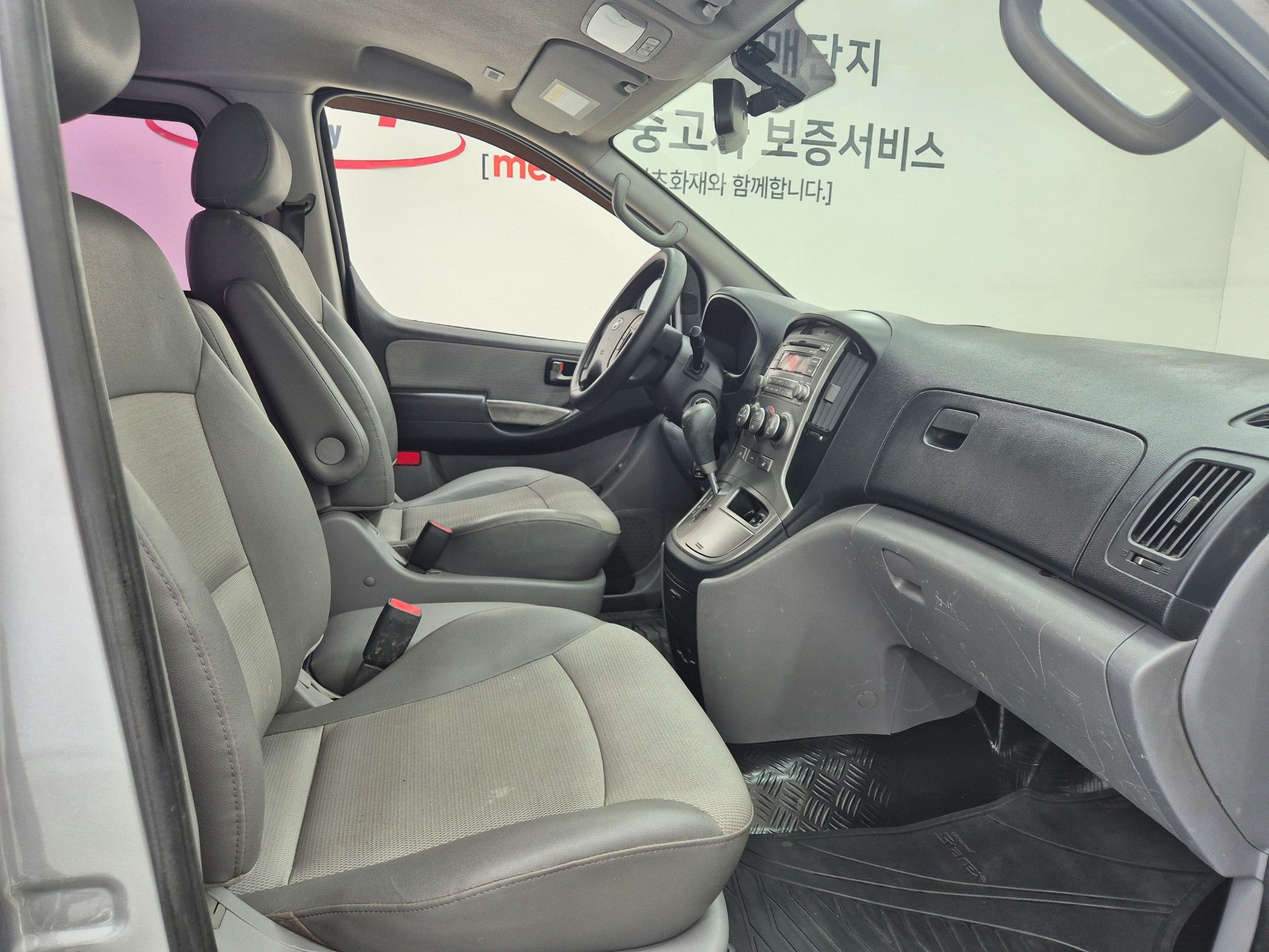 HYUNDAI STAREX GRAND 2011