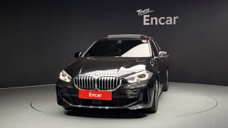 BMW 1-SERIES F40 2024