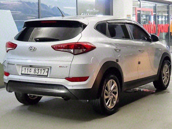 HYUNDAI TUCSON 2015